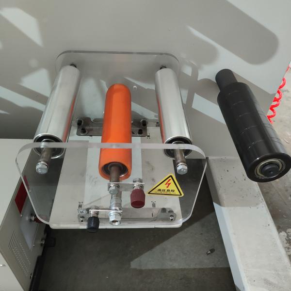 High Speed Flexo Printing Machine for Maximum Efficiency，Printing Color is whitle,Tape, Kraft paper, ink