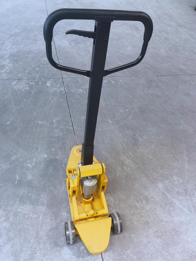 Sectional Warp Beam Trolley Lifting Towing Simple Hydraulic A Frame 3000kgs Capacity