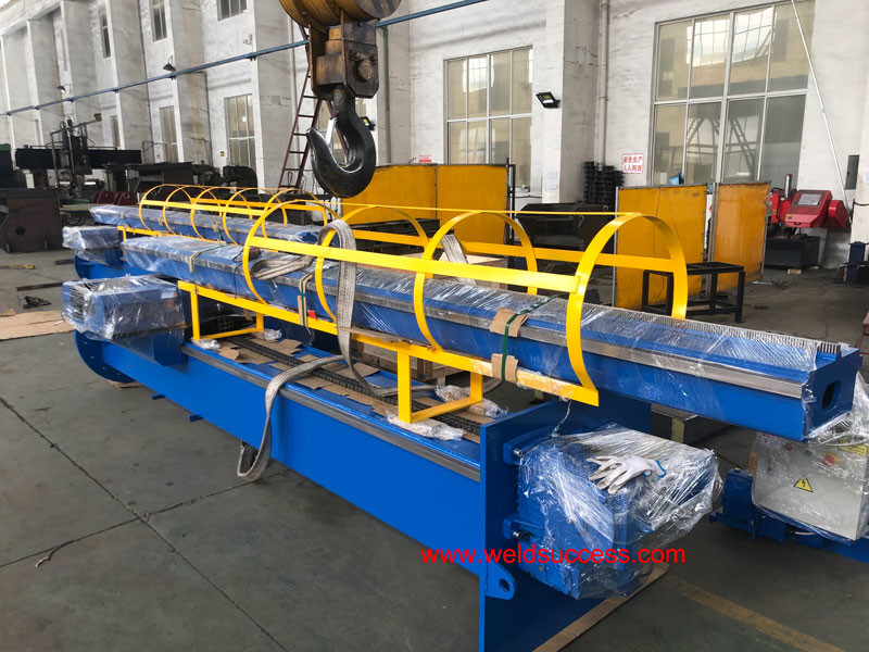 Automatic Column And Boom Welding Manipulators With Vertical Boom 1100 Mm/Min