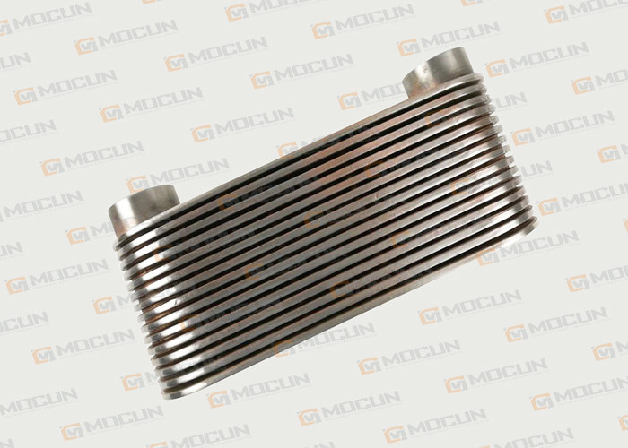 D7E Oil Cooler Cover / 6 Cylinder 15P Engine Oil Cooler Core