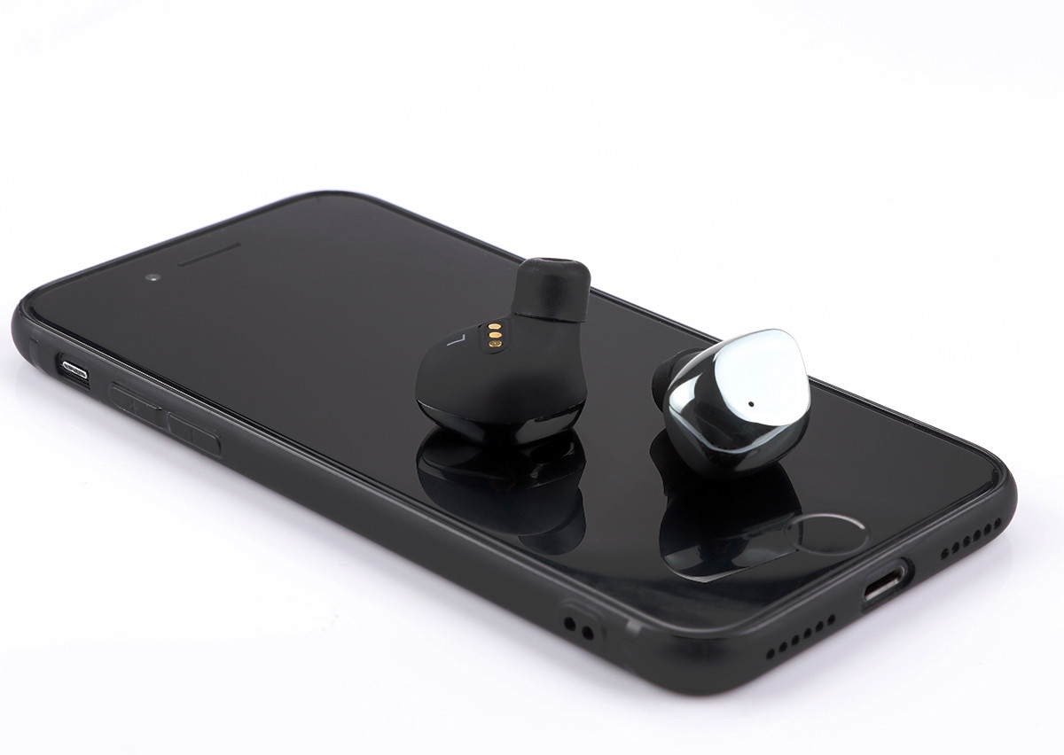 Automatic Pairing Tws Wireless In Ear Earphones Buds With 800mah Charging Case