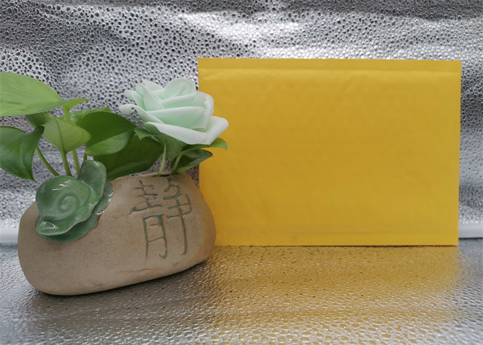 Biodegradable Eco Friendly Bubble Mailers Bags Custom 8x4 Kraft Paper
