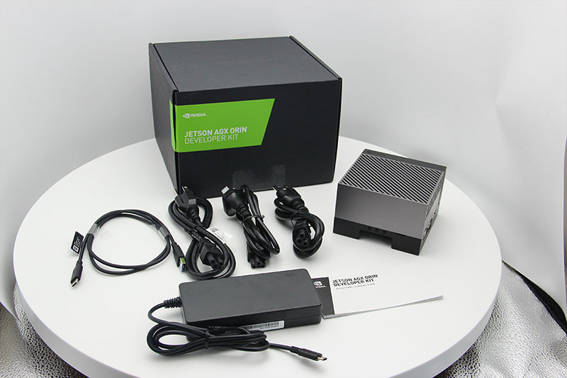 64GB 275 TOPS Nvidia Jetson Agx Orin Devkit For Healthcare 945-13730-0000-000
