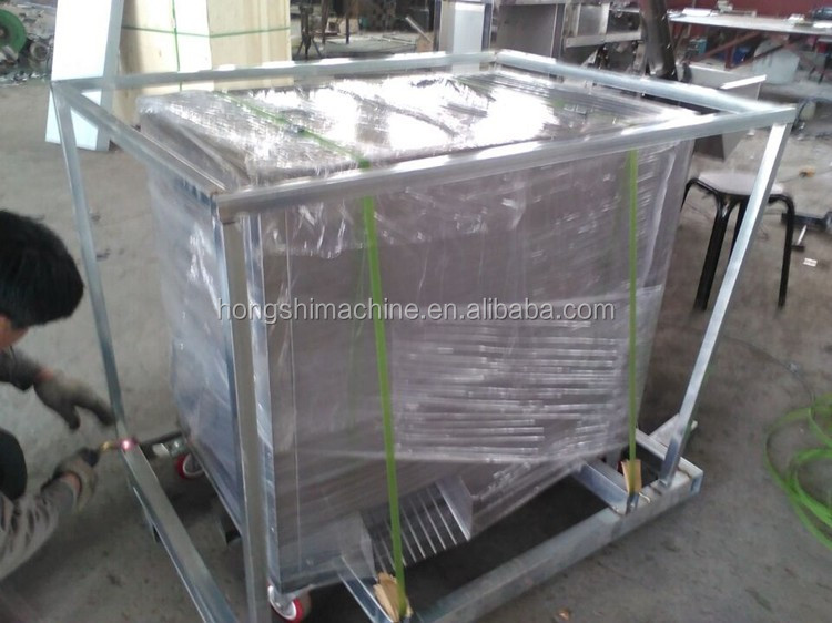 Automatic new green banana peeling machine/Plantain peeling machine/Fresh banana peeler machine