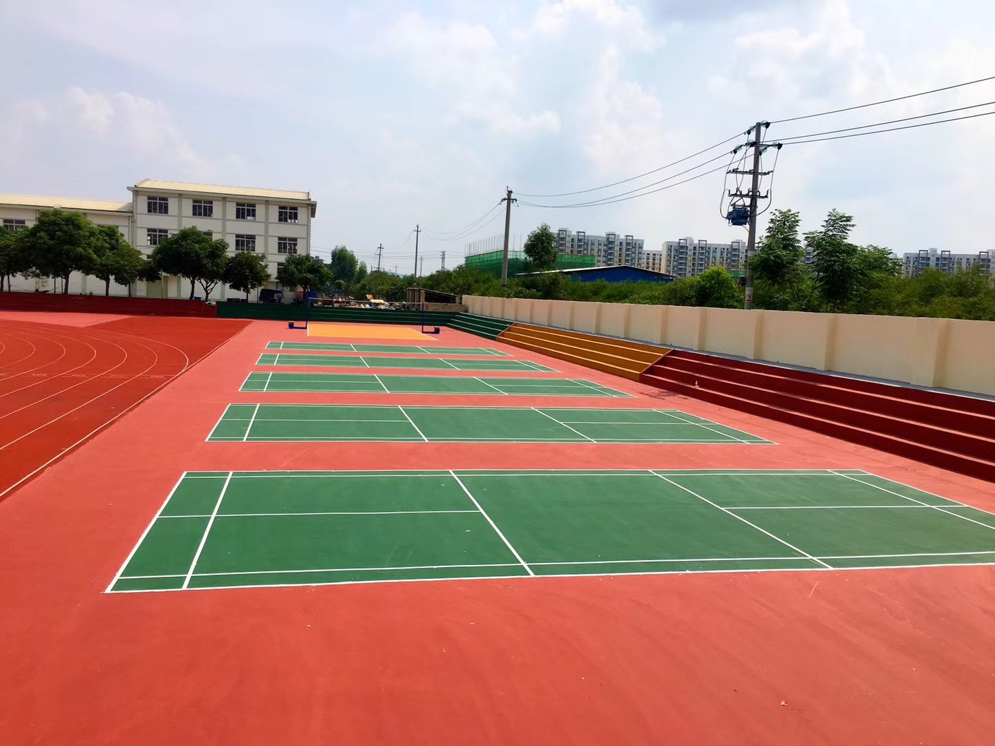 Outdoor Playground Silicon PU Sports Flooring Painting Spu Coating Field Basketball Court