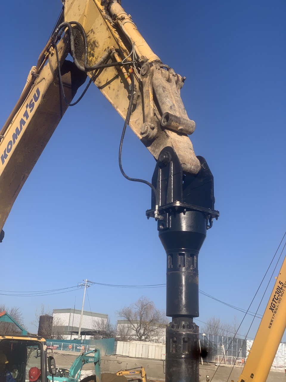 2150 Mm Hydraulic Vibroflot Advanced Vibration Technology At 43 Hz 1200 Kg Weight For Optimal Performance