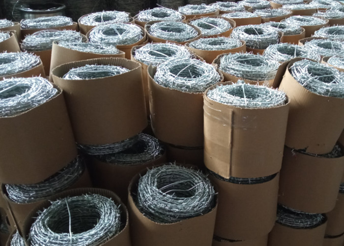 Galvanized / Pvc Coated 2.0mm Steel Barbed Wire For Field Fencing 25kg/Roll