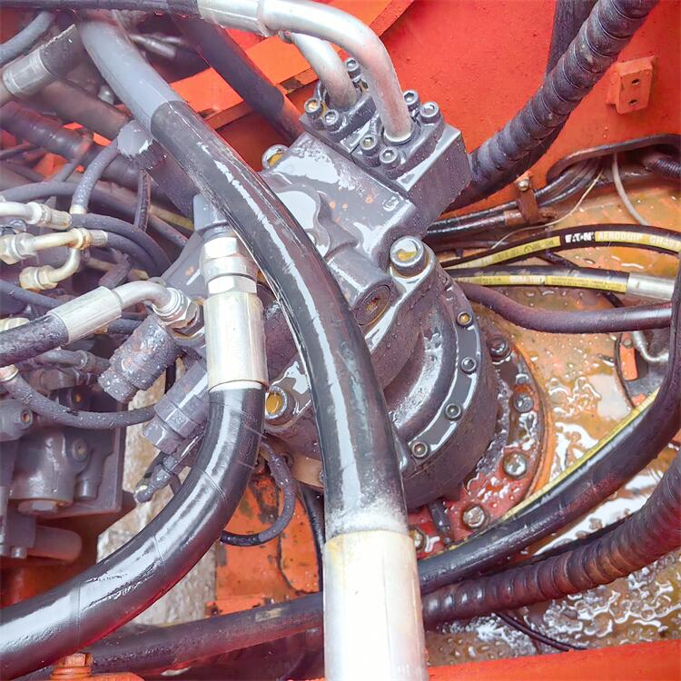 Doosan DX225 Excavator With Original Hydraulic Pump And Many Automation Functions