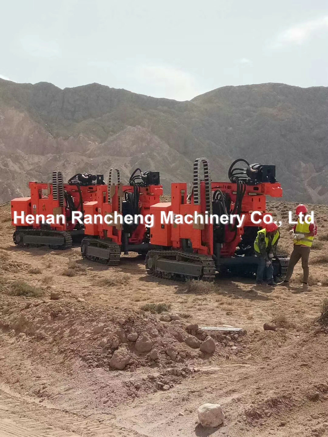 114HP Drilling Rig Machine / Photovoltaic Pile Driver / Machine / Equipment For Solar Pile Installation