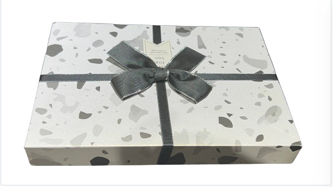 Custom Hot Gold Pattern Gift Box Bow Gift Box Jewelry Gift Box Set