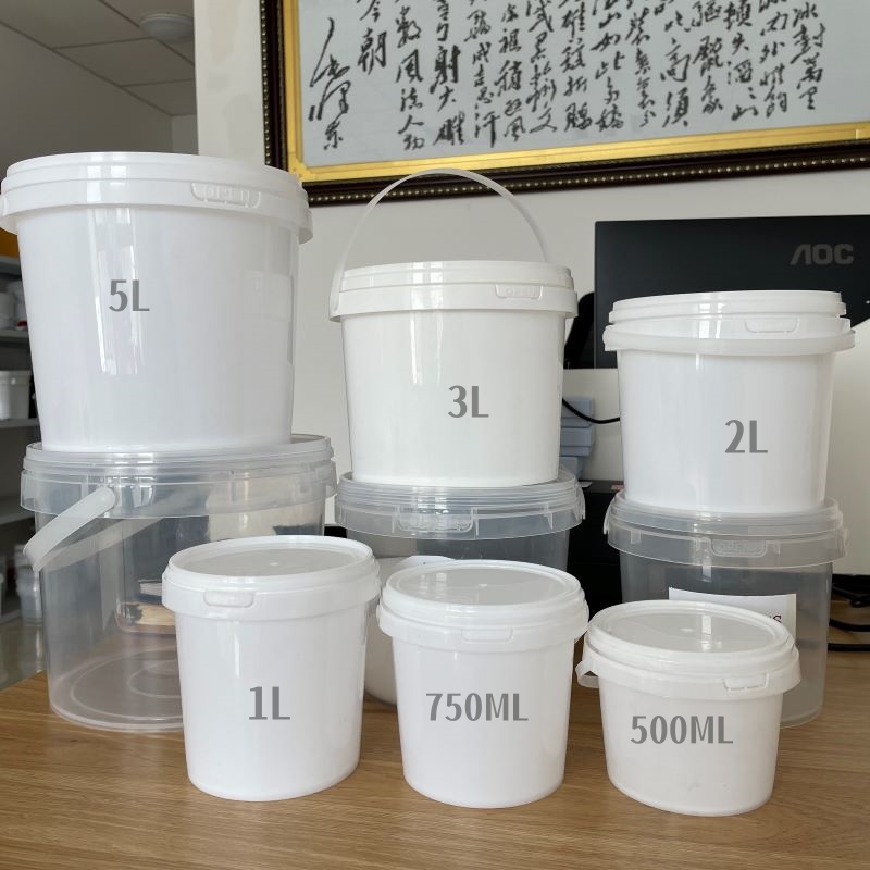 Multi-purpose Red Square Plastic Pail Bucket with Handle Certified and GAP/ISO/FDA