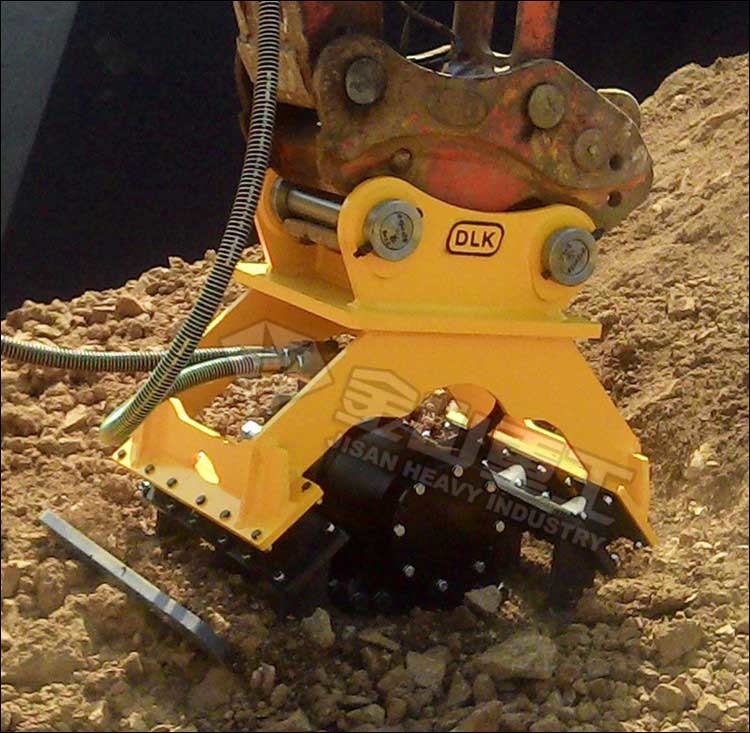 CASE CX130 CX160 Excavator Compactor Attachment Overload Protection Powerful Compaction