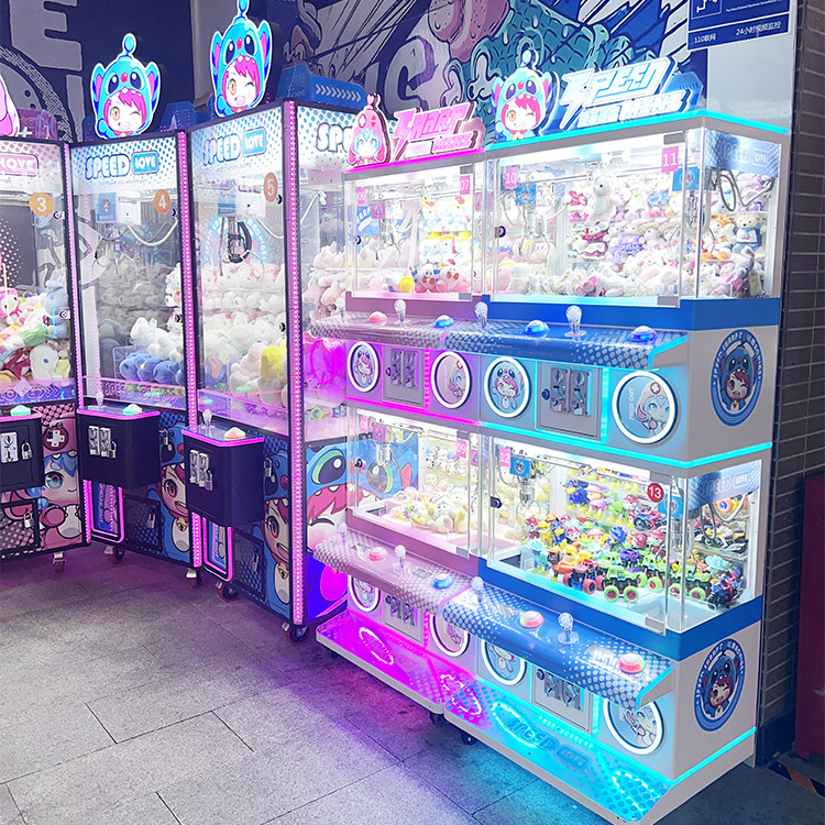 Children's 2-Person Mini Claw Machine Coin-Operated Arcade Game for Boutique Gift City