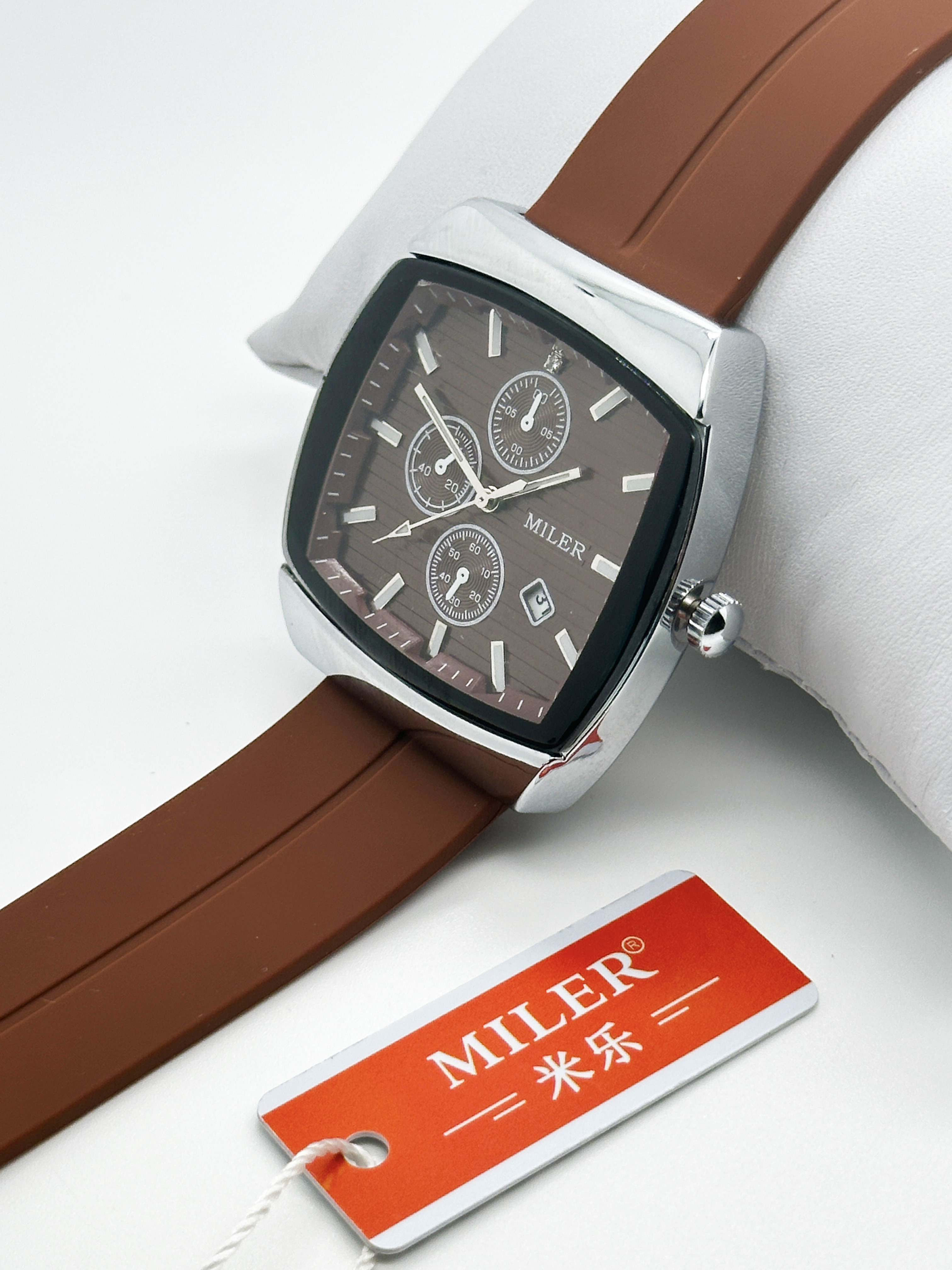 Customized Silicone Band Wrist Watches Minimalist Sport Quartz Watches