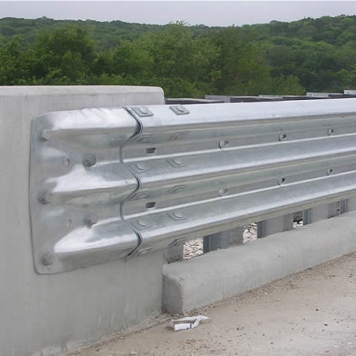 Customized Stainless Steel Hot Dipped Galvanized Traffic Barrier Highway Guardrails
