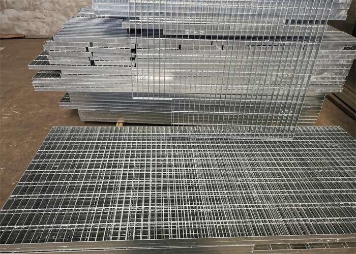 Port Unloading Thickened Platform Steel Grating Hot Dip Galvanized SGS Approved