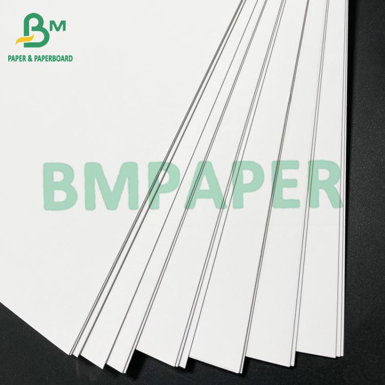 High Opacity 110lb Uncoated Cover White Paper Stock For Invitation Printing 