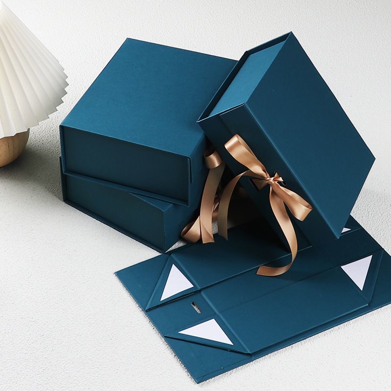 Custom Logo Printed Folding Carton Box, Rigid Cardboard Ribbon Closure Magnetic Paper Gift Box