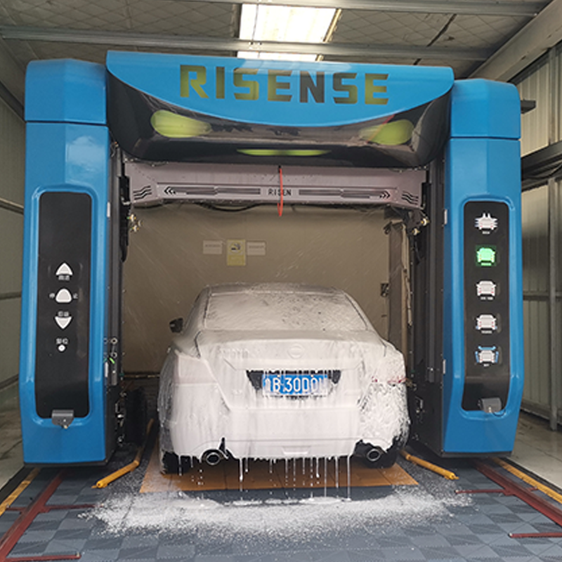 70-120KP Pump Pressure 360 Degree Automatic Brushless Car Clean Machine in Croatia/Italy