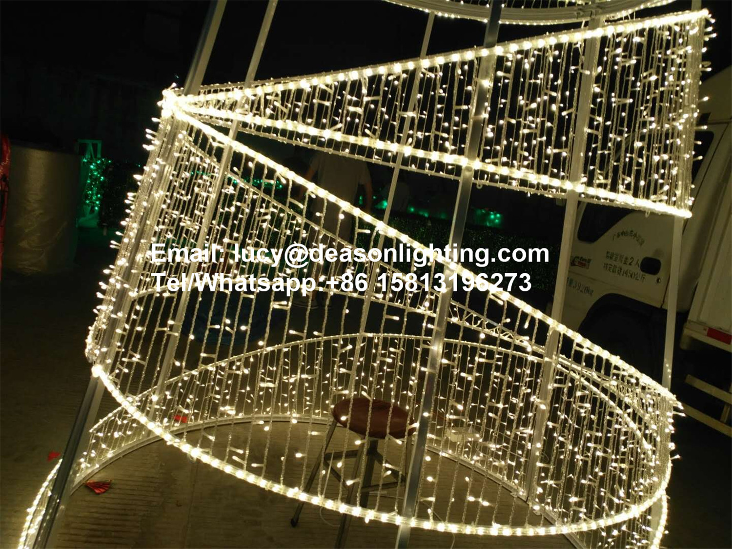 led spiral christmas tree