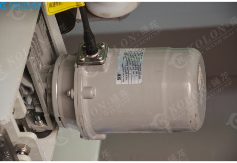 5 Brushes Automatic Rollover Car Wash Machine Blower Automatically Up Down For Car