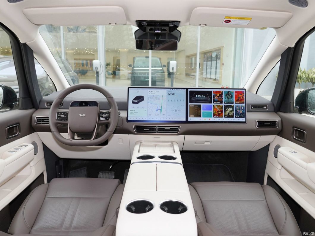 Li Mega EV Car Luxury 7 Seat MPV Long Range Dual Motor 4WD Pure Electric Vehicle
