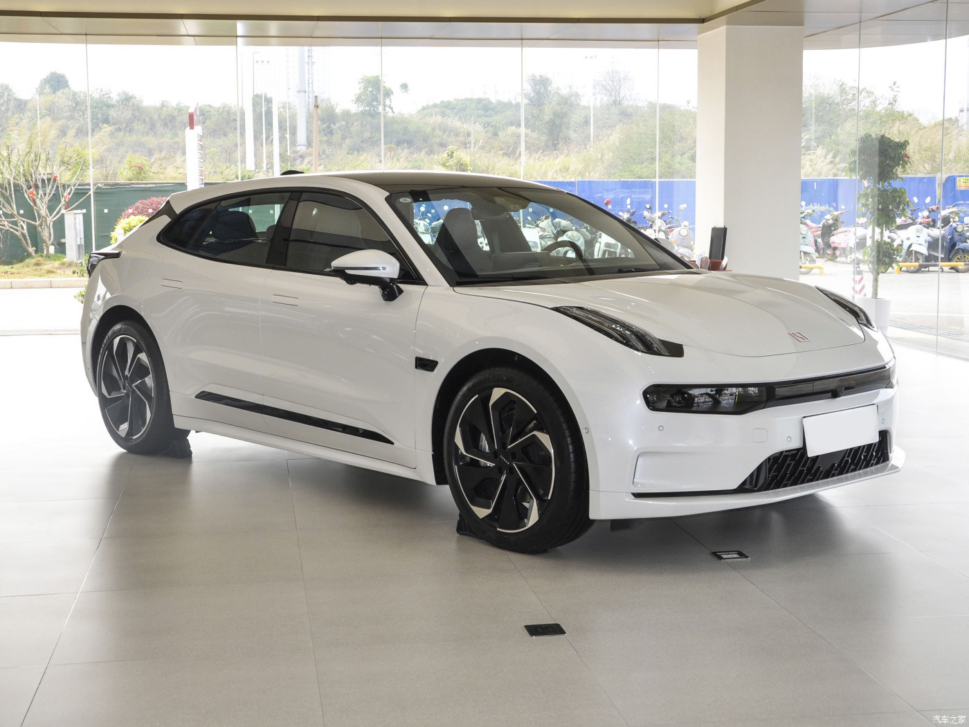 Front Wheel BEV Battery Electric Vehicle Customization Electric Hybrid Cars