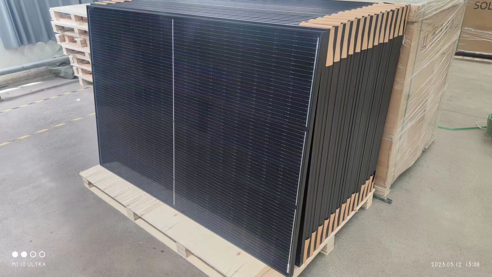 High efficient mono photovoltaic half cut solar panels solar power module all black 390w solar panel