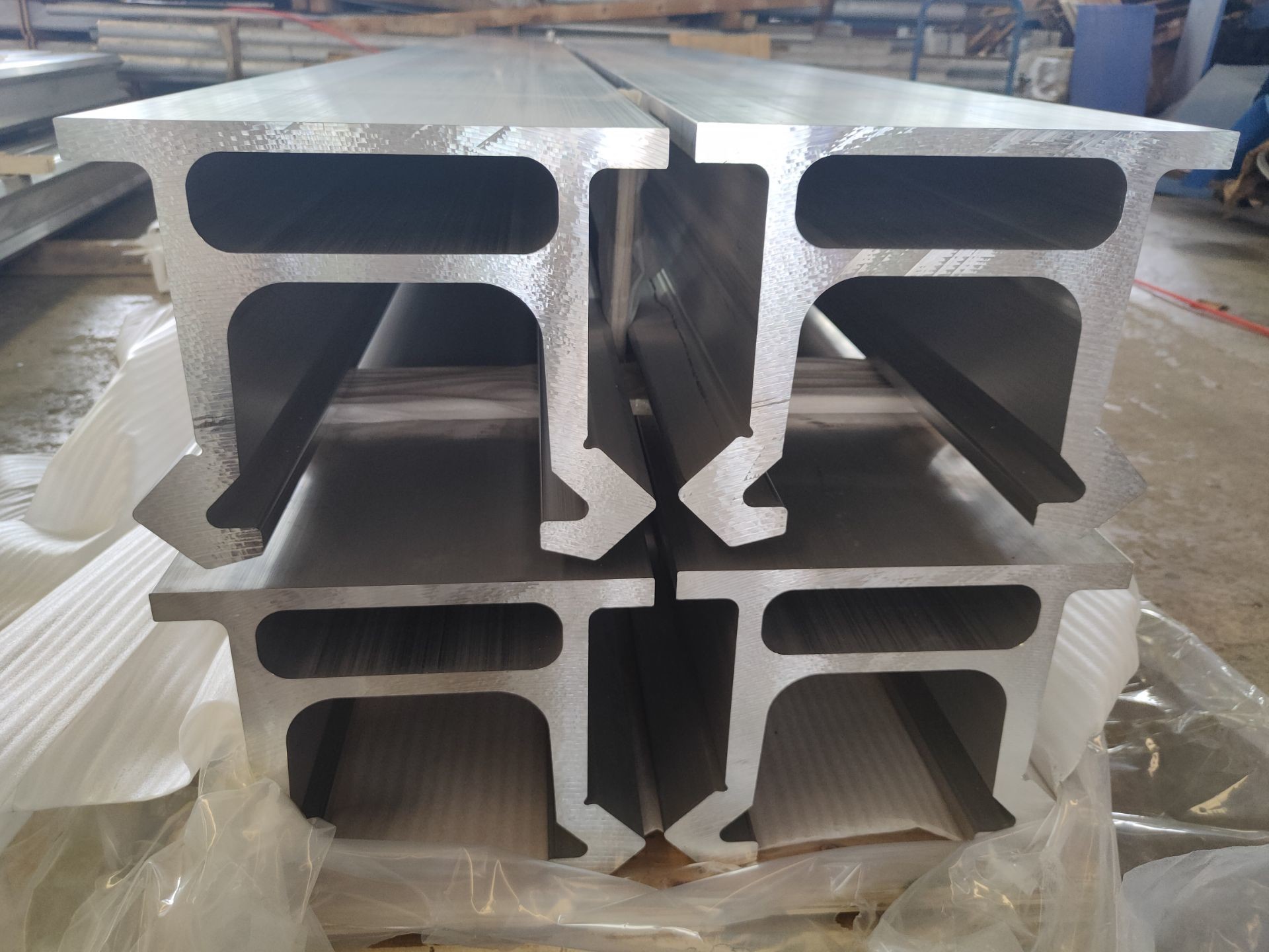 Simba BMH200 Feed Beam Simba H1254 Simba H1354 Simba H1257 Aluminum Extruded Profiles