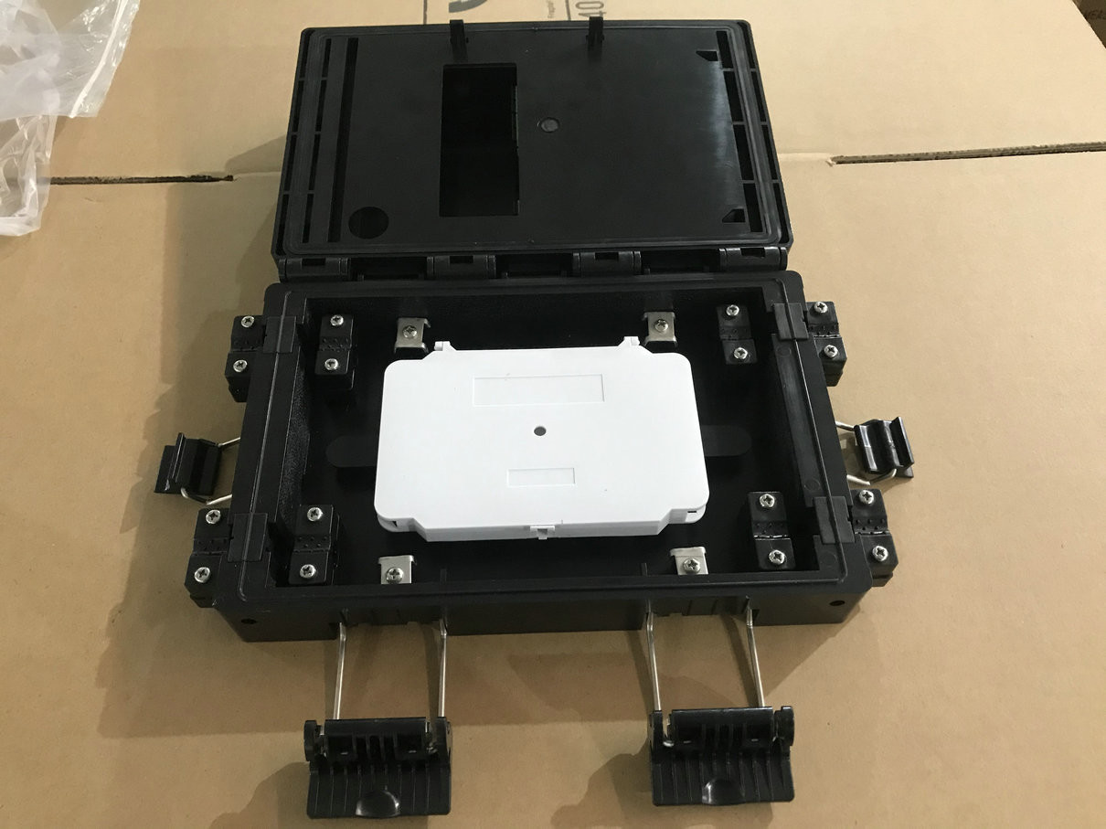 9 SC LGX PLC Optical Fiber Splitter 1X8 Cassette