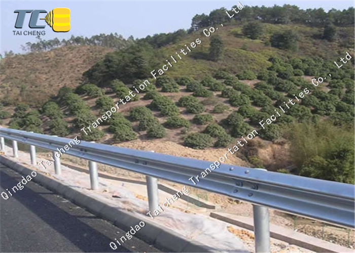 Traffic Thrie Stainless Steel Metal Beam Crash Barrier Weather Resistant