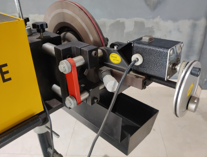 Heavy Duty Car Brake Lathe 120rpm With Fully Adjustable Stand T2009