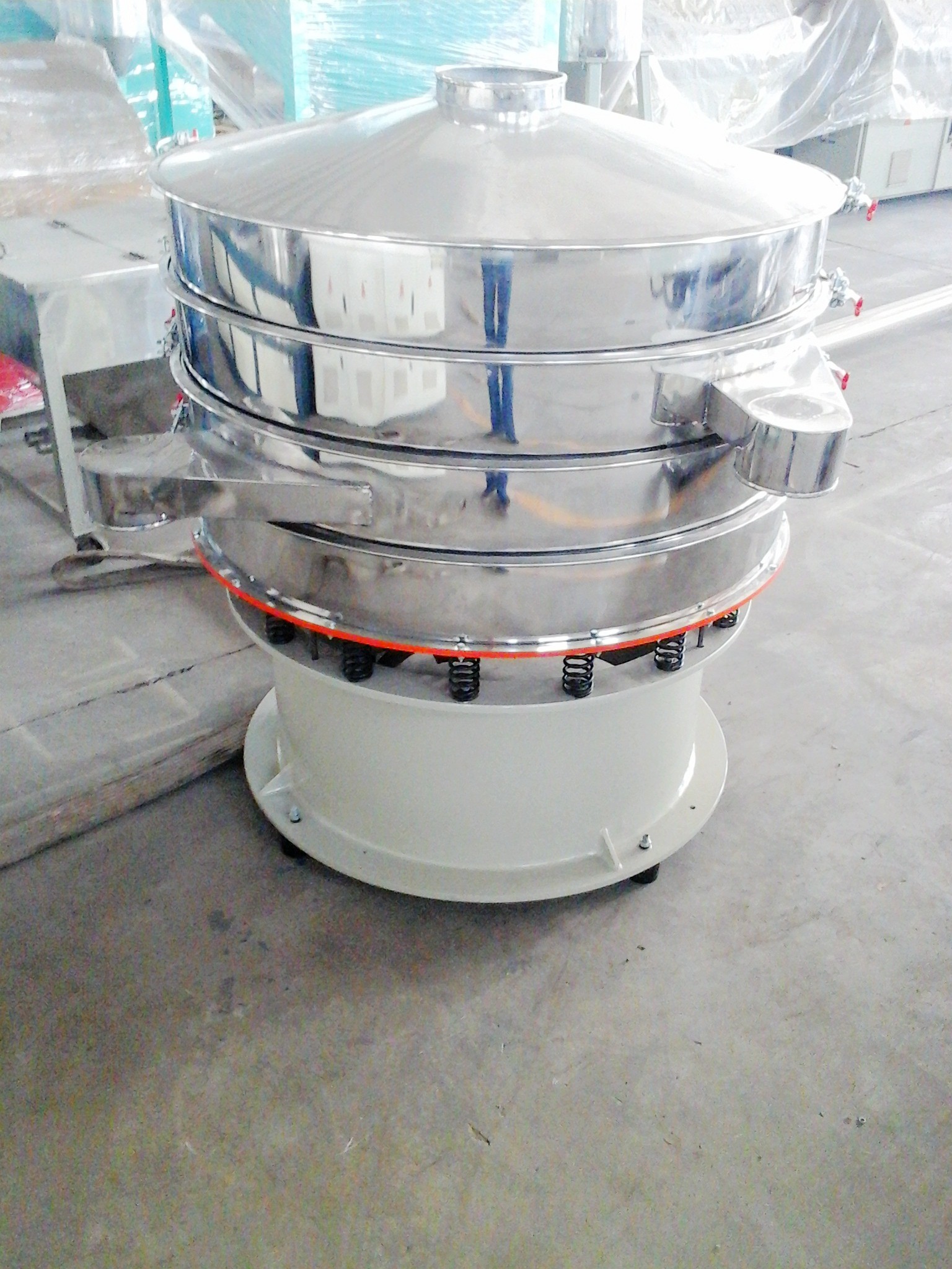 800kg / H Industrial Vibro Sifter Machine Mesh Changing For Pollution Treatment