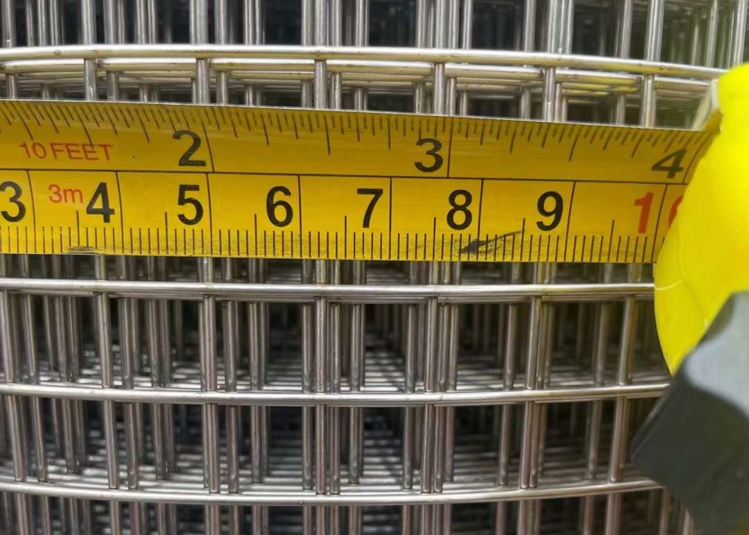 Livestock 1/2 Inch 304 316 Welded Steel Mesh Panels