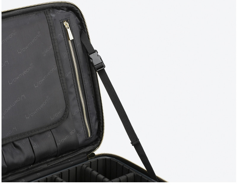 Multifunctional L38*D10*H27CM Makeup Bag Case With Handle
