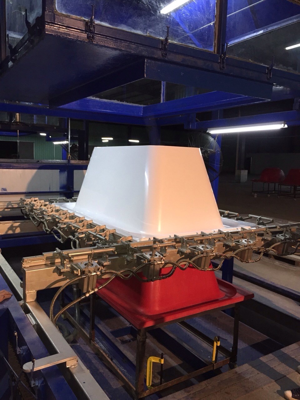 freestanding joint bathtub vacuum forming mould/mold in China