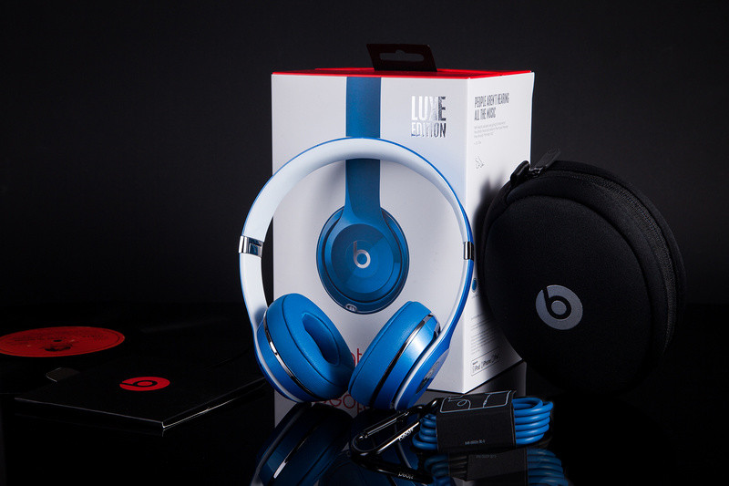 2016 Newest Beats Solo2 Over-The-Ear Luxe Edition Blue Headphones with seal box made in china grgheadsets-com.ecer.com