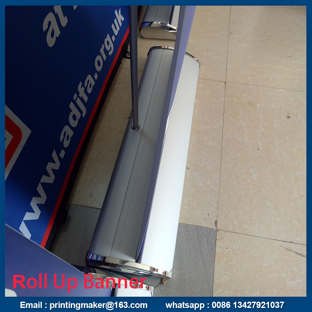 wide base aluminum roll up stand