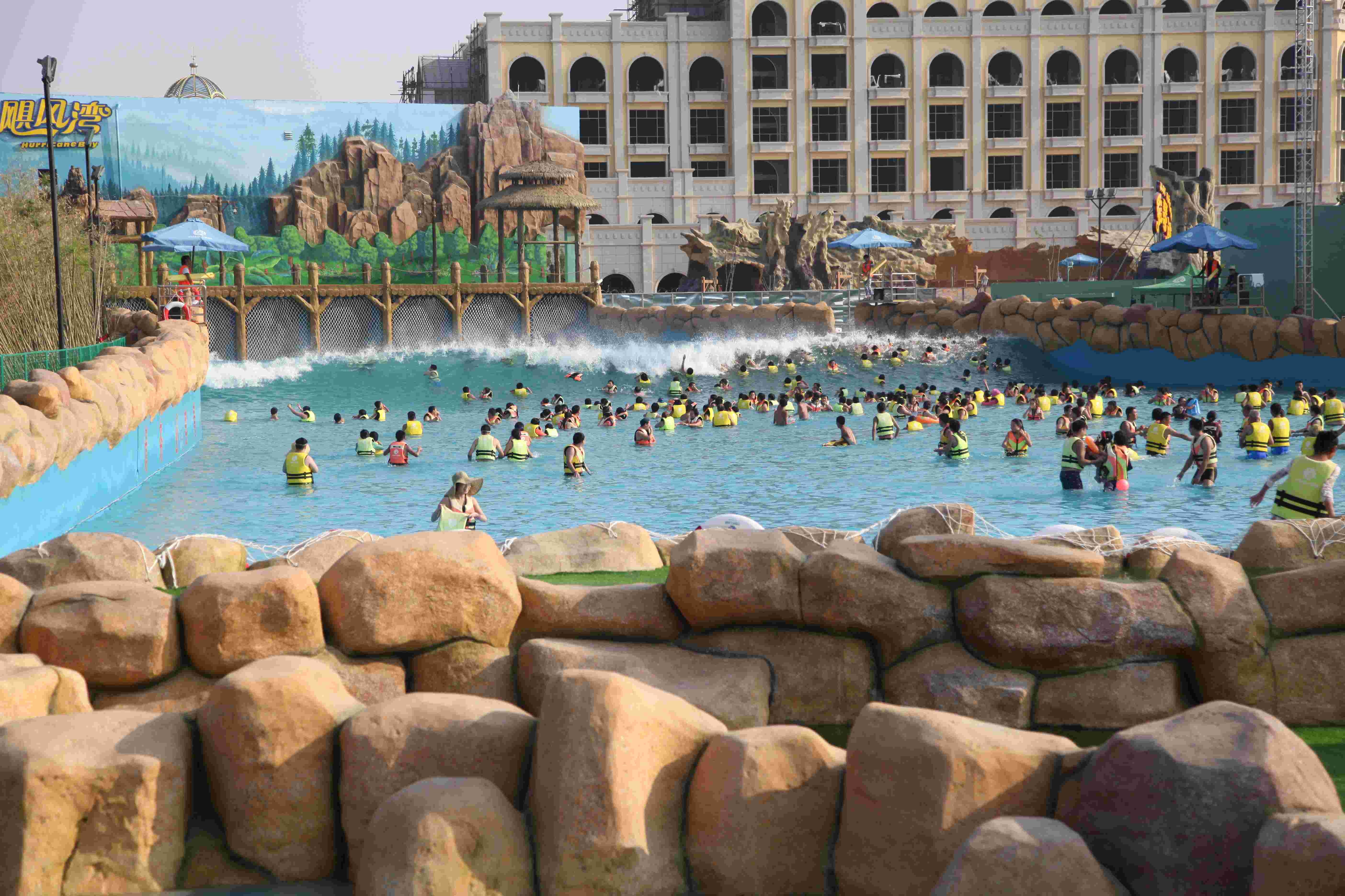 Customized Popular Water Park Wave Pool Machine For Large Water Park
