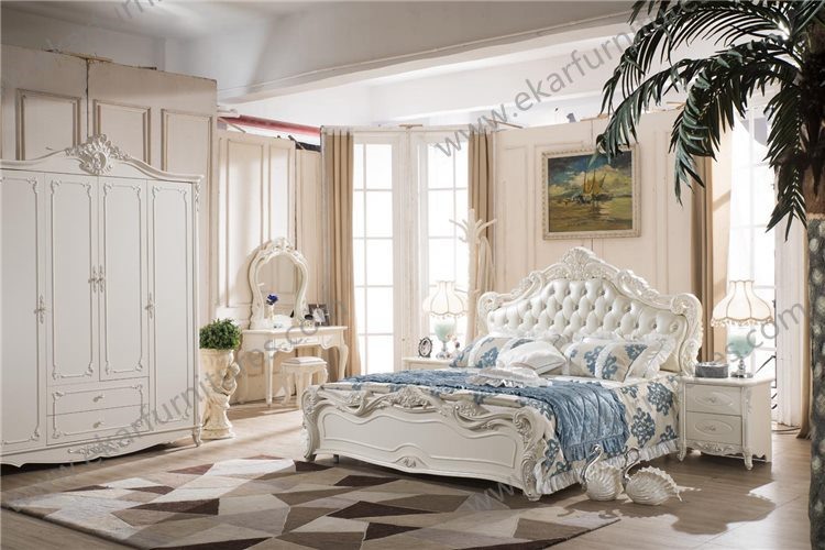 Luxury Royal Bedroom Furniture Set Wooden faux leather Bed 9001