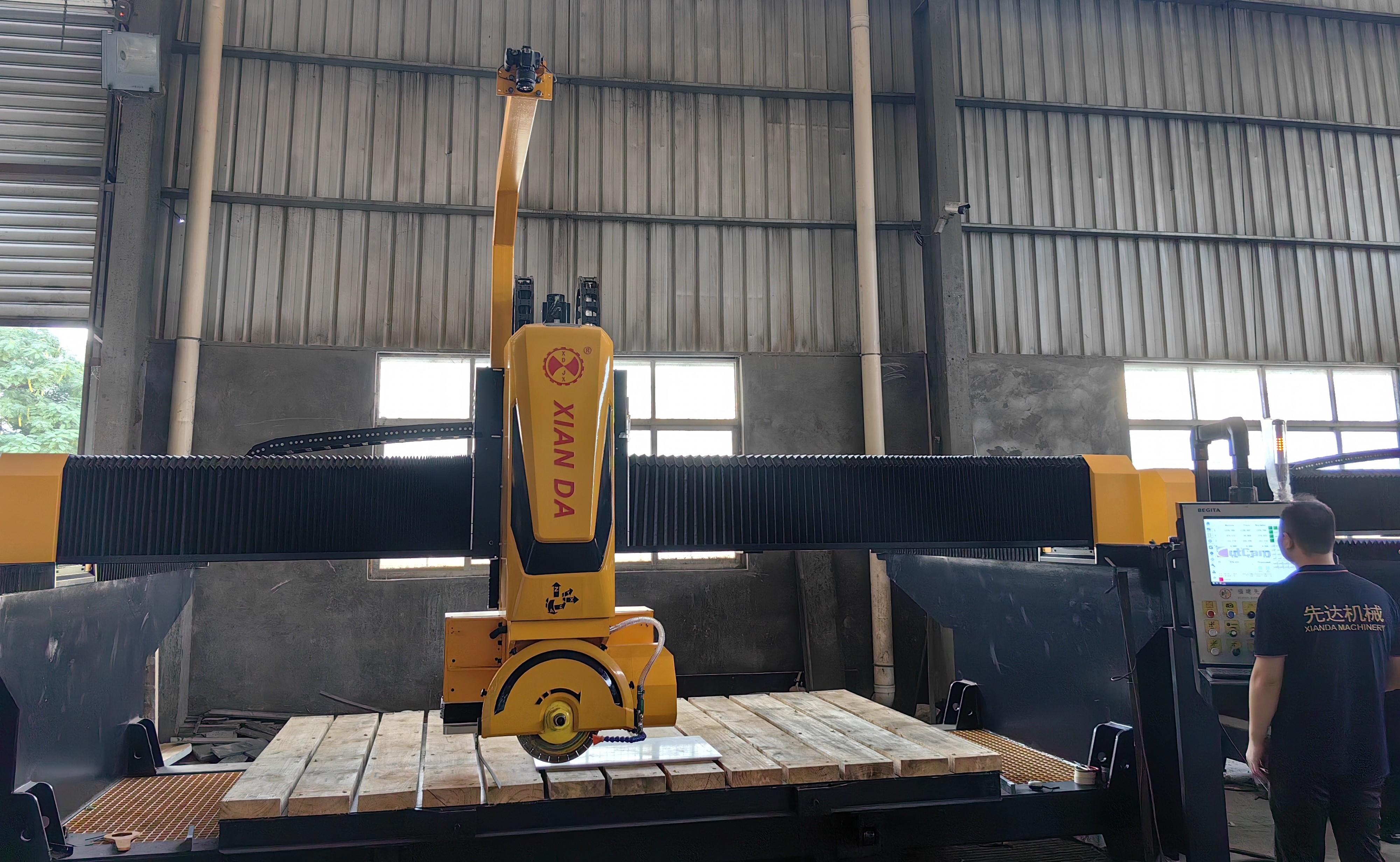 Precision 5 Axis Bridge Cutting Machine for Countertop and Special shapes