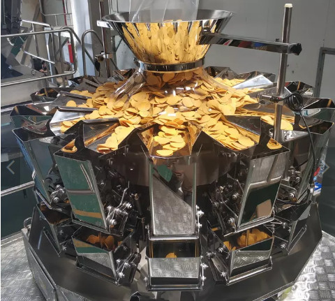 Vffs Packaging Machine Puffed Food Potato Chips Snacks Weighing And Packaging Machine