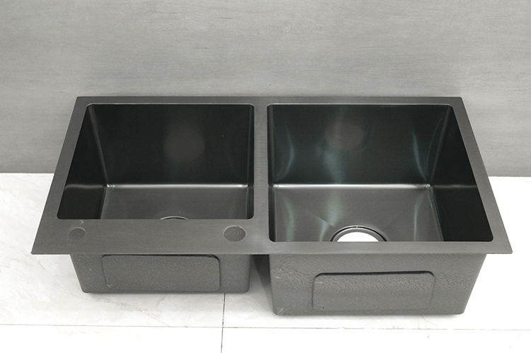 black kitchen sink