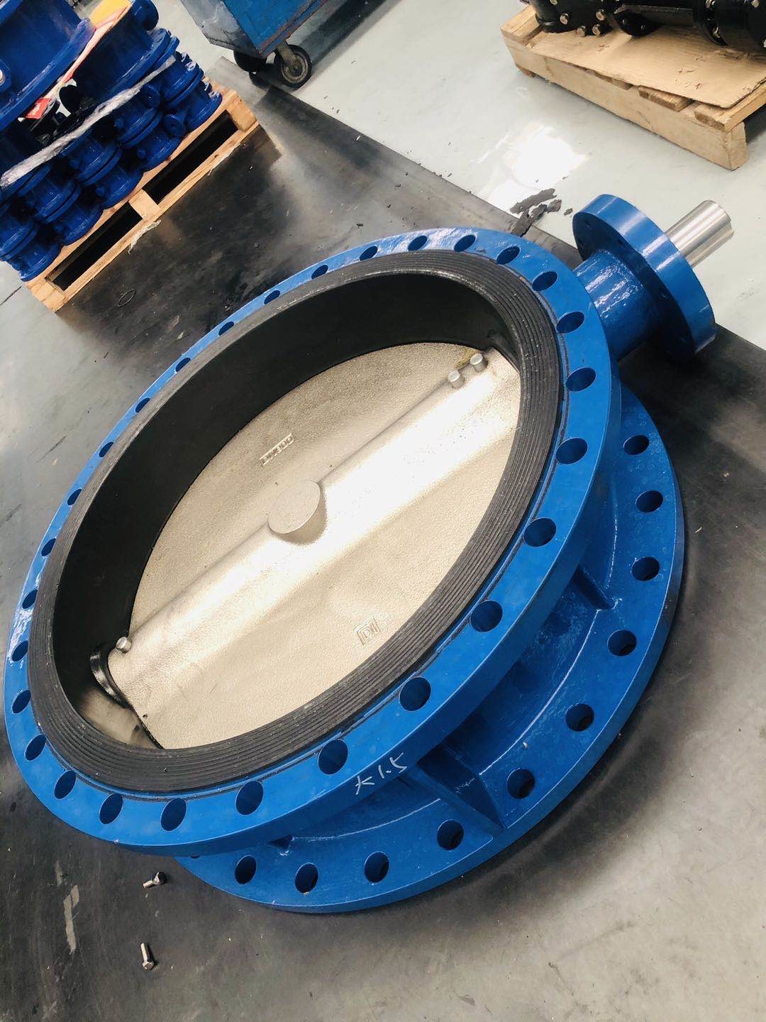 DI WCB PN16 BS EN593 Manual Double Flanged Butterfly Valve Wormgear Large size DN2200 Captop Rubber Seated