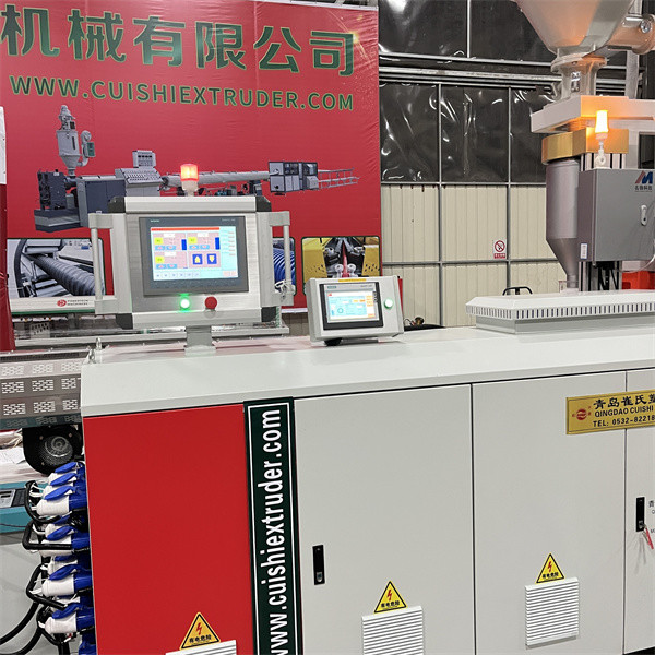 High Capacity UPVC Pipe Extrusion Line Plastic CPVC Pipe Making Machine For Drainage Pipe