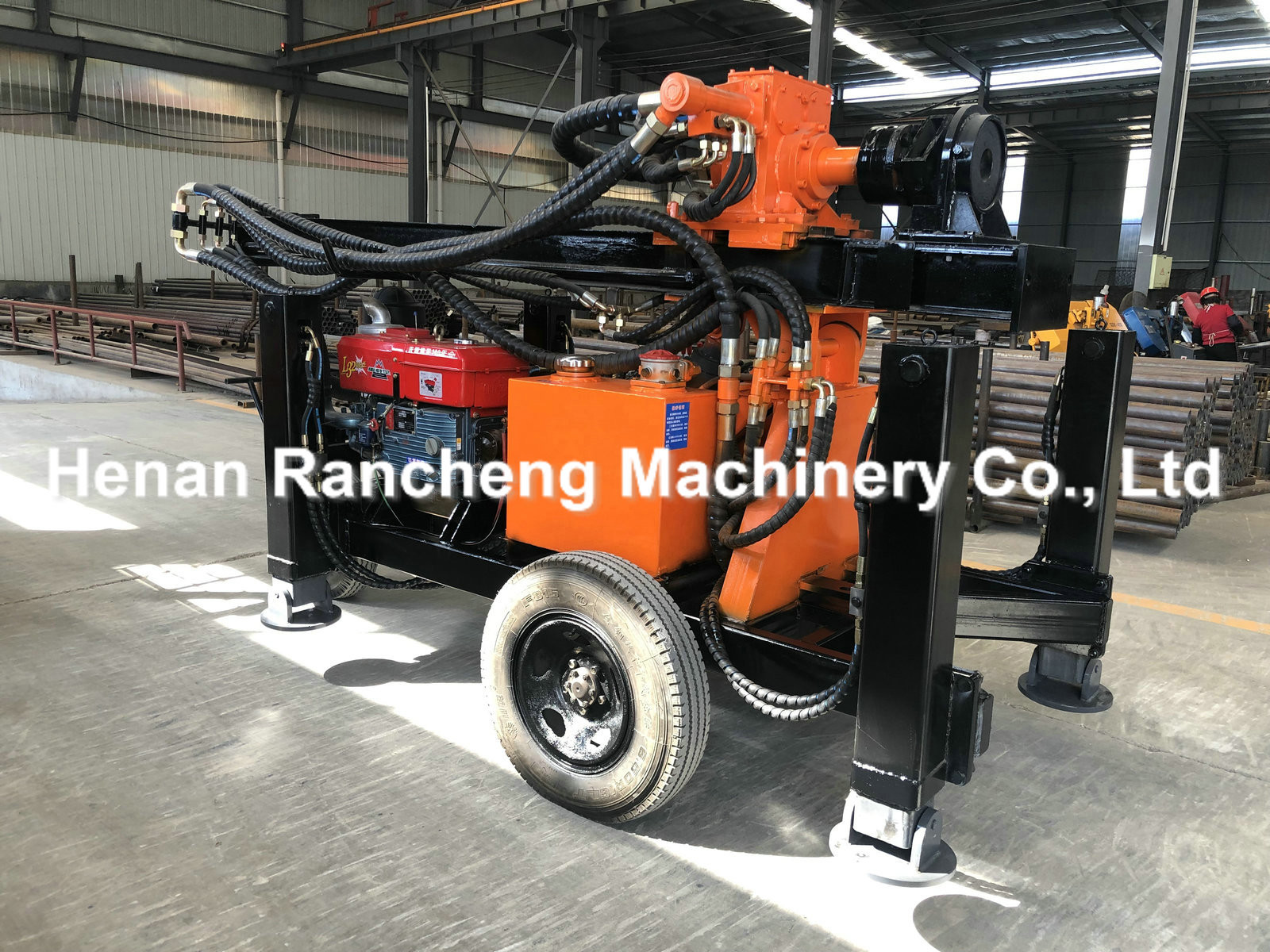 150m Drill Depth Borehole Water Well Drilling Rig Machine 32HP 100 - 219mm Diameter