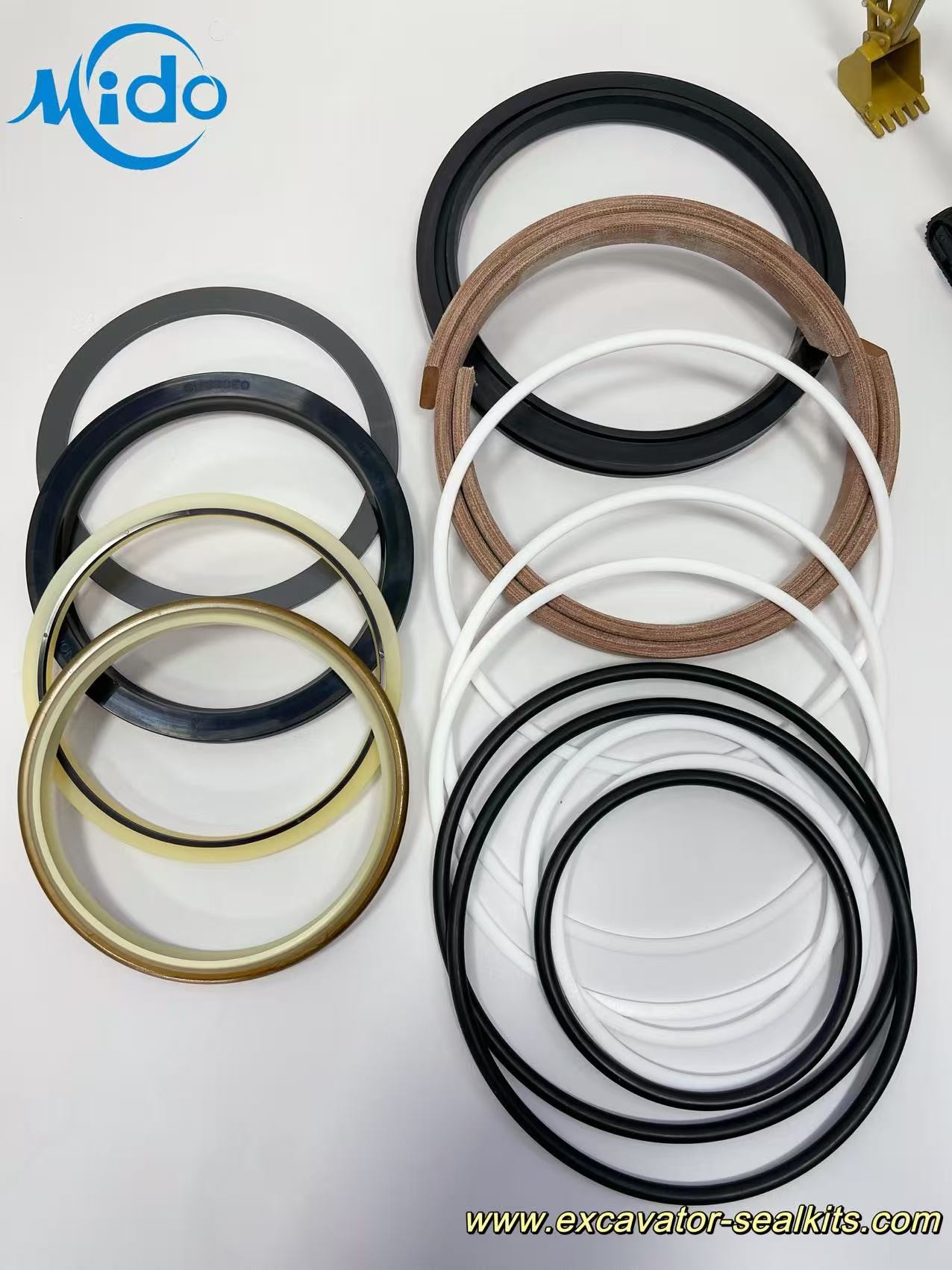 Komatsu PC1250-7 PC400-7 Excavator Boom Cylinder Seal Kit Part 707-99-72370 Plenty of stock Hydraulic System Repair