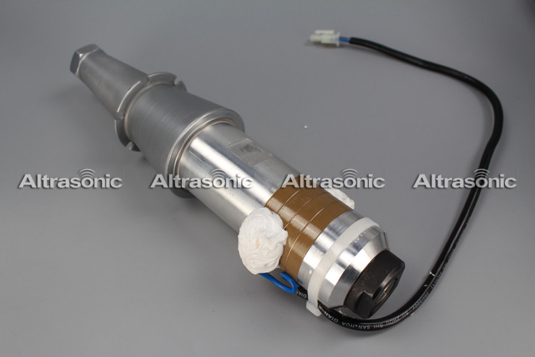 70mm Diameter High Efficiency Piezoelectric 15khz Ultrasonic Transducer for Welding Cylinder Type
