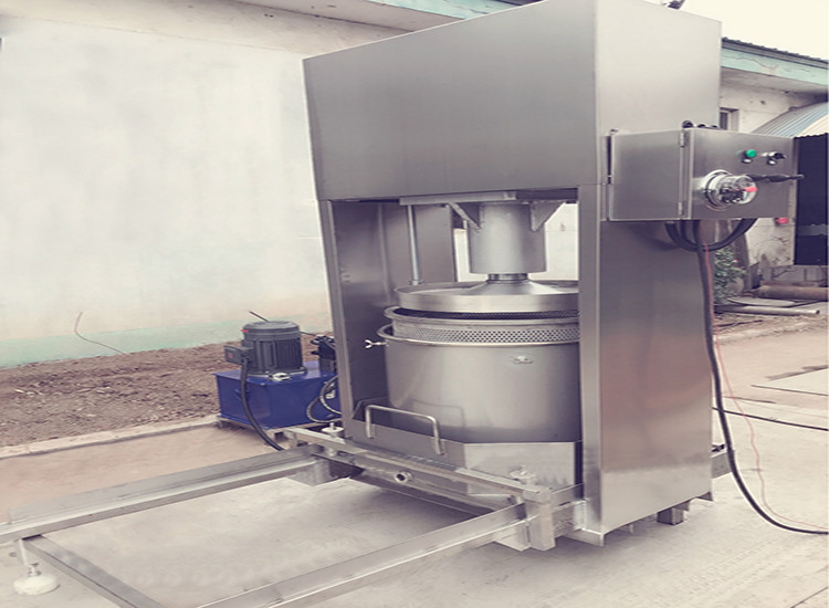 industrial soy souce pressing machine/vegetables juice making machine
