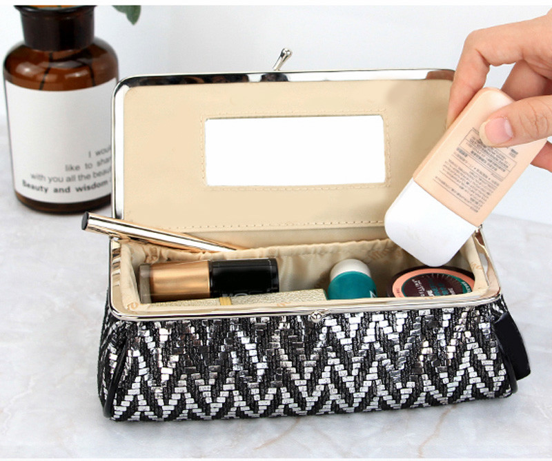 Customized Waterproof Toiletry Packaging Polyester Cosmetic Bag